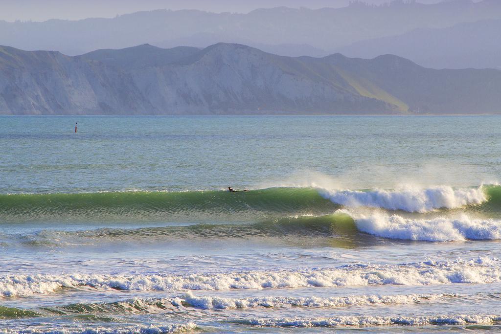 Whispering Sands Beachfront Motel Gisborne Exterior foto