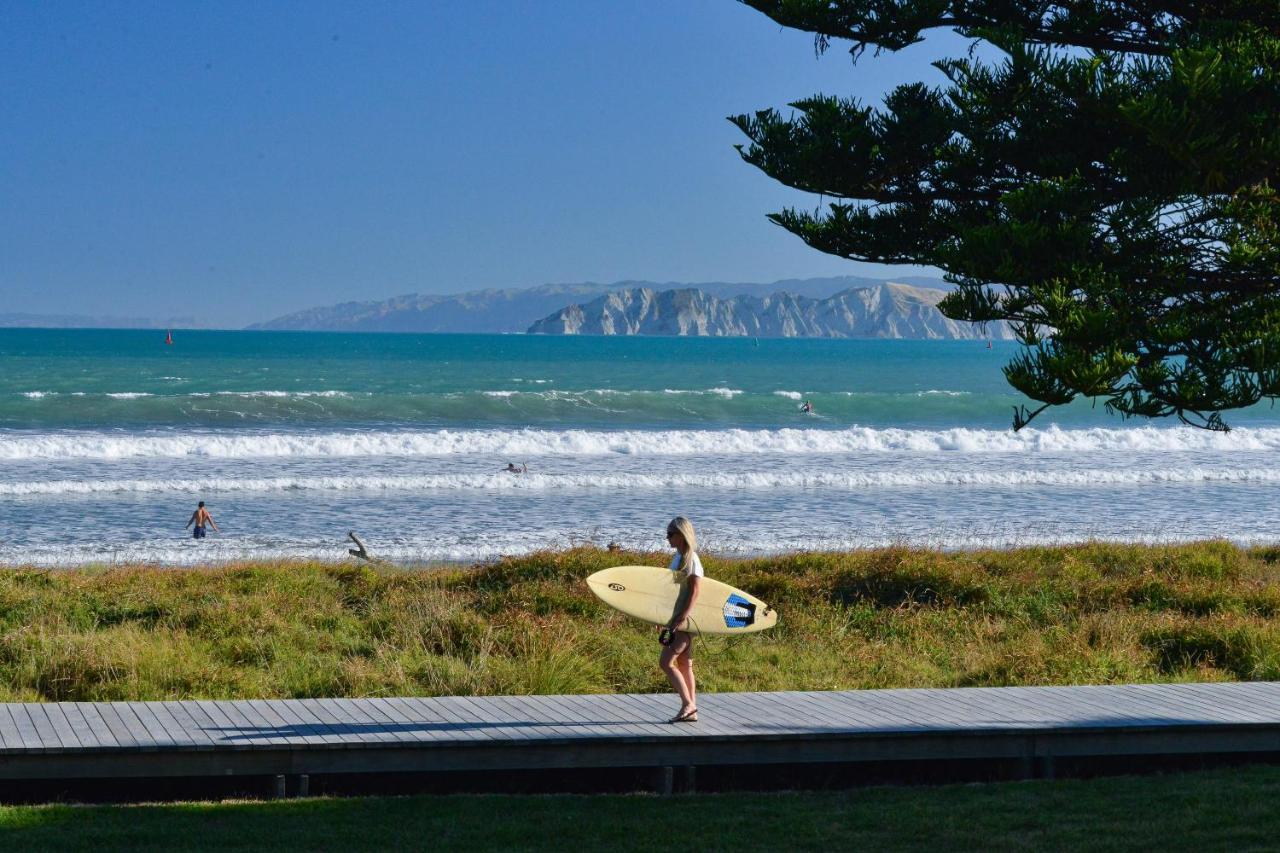 Whispering Sands Beachfront Motel Gisborne Exterior foto